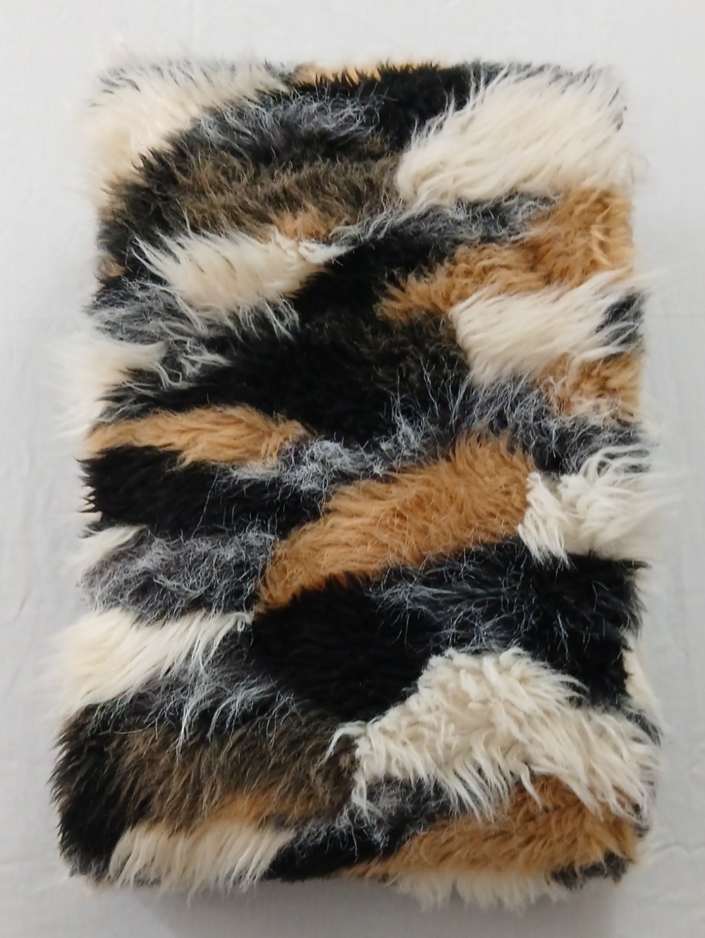 Amazing Faux Fur Throw